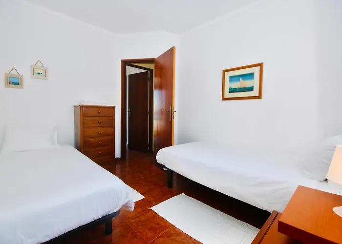 בית נופש Sofia House - Baleal Island, Ocean View Patio And Bedroom *